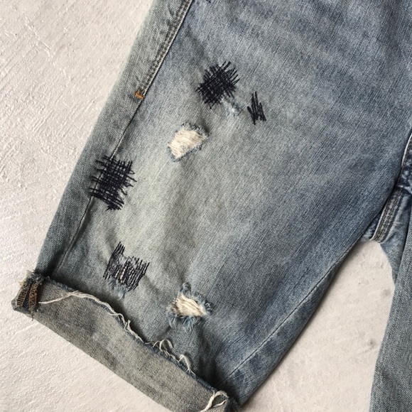 Madewell Mid-Rise Distressed Denim Bermuda Shorts - Picture 3 of 8